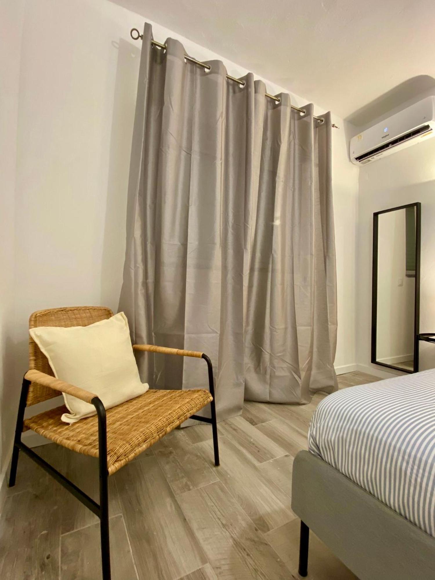 Casa Pe Da Praia Monte Gordo Eksteriør billede