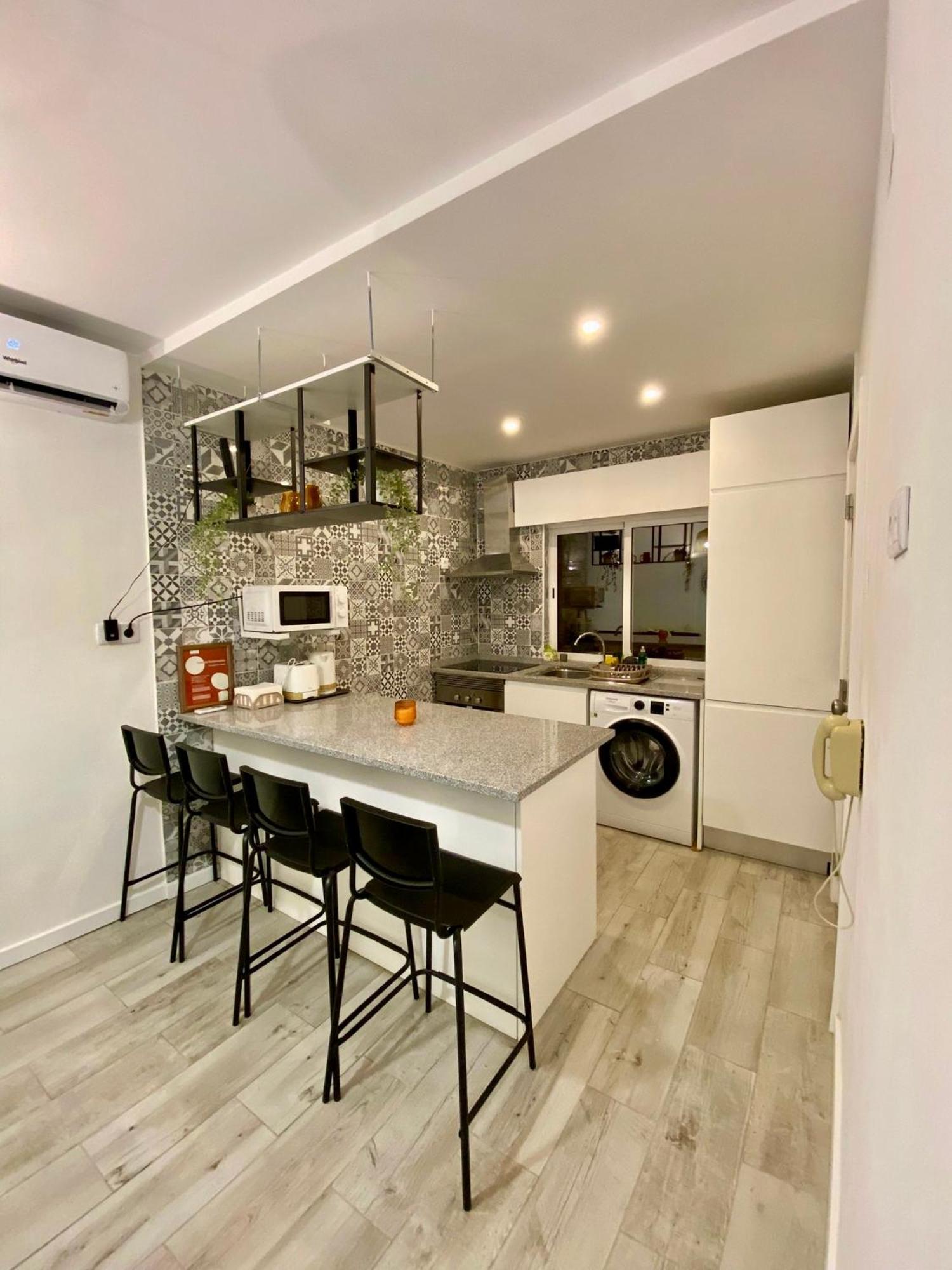 Casa Pe Da Praia Monte Gordo Eksteriør billede