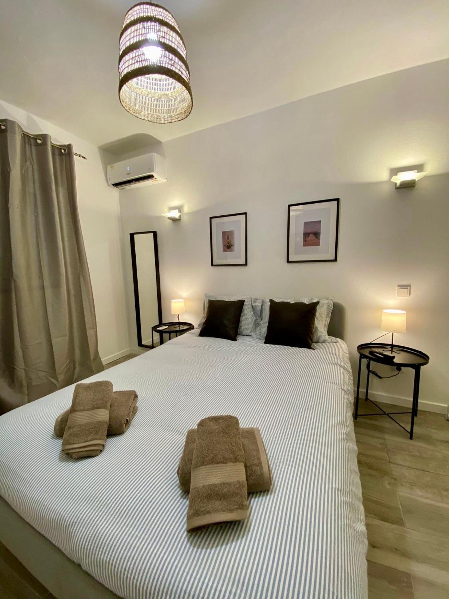 Casa Pe Da Praia Monte Gordo Eksteriør billede